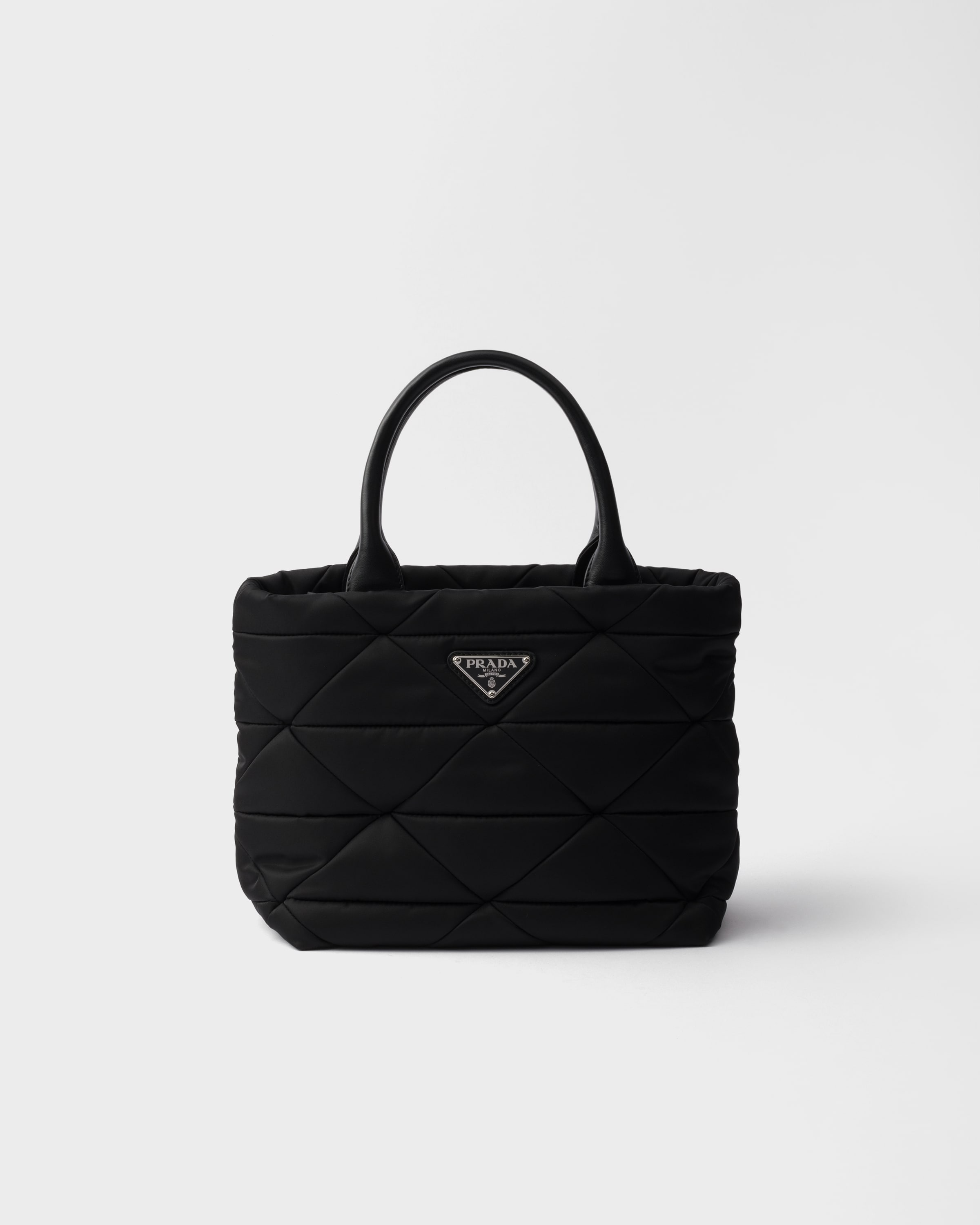 Prada Kleine Gepolsterte Tote Bag Aus Re-nylon