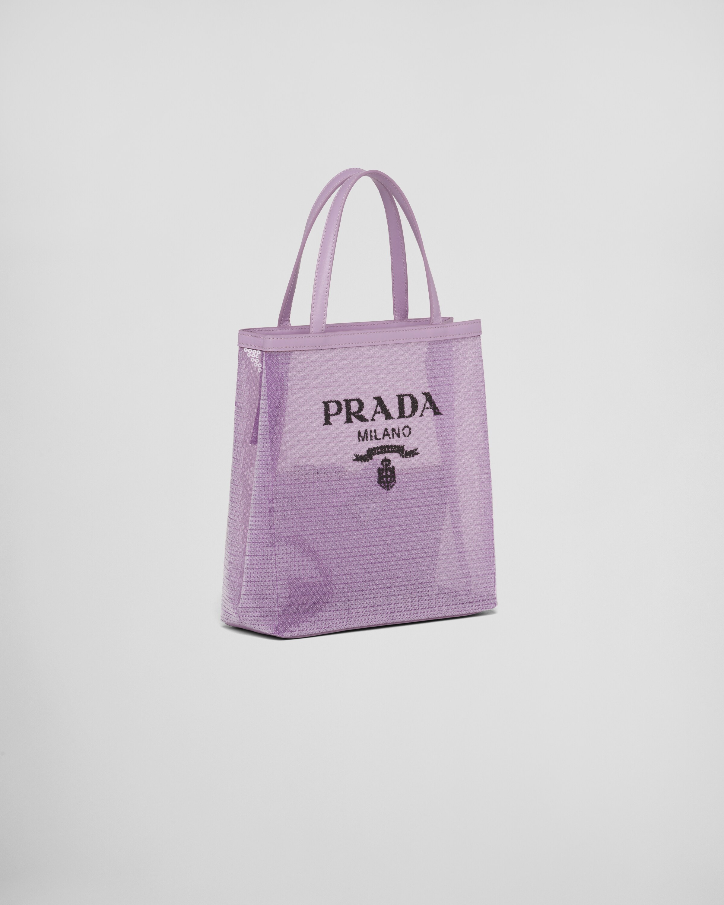 Prada حقيبة تسوّق شبك مزينة بالترتر بحجم صغير 3