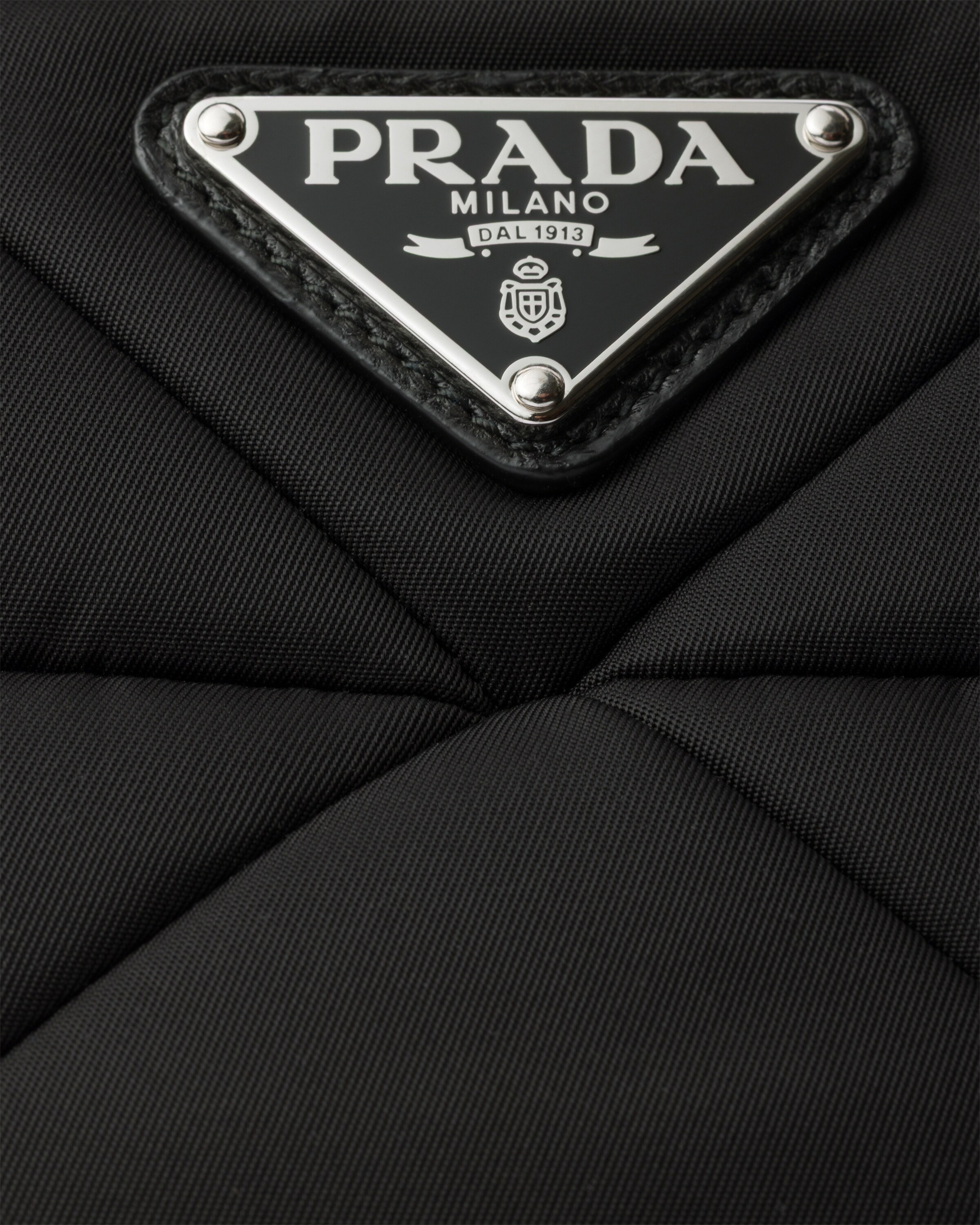 ブラック ミディアム パデッド Re-nylon Xレザー トートバッグ | PRADA