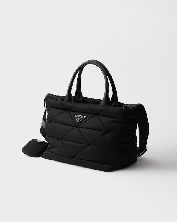 ミディアム パデッド Re-Nylon xレザー トートバッグ - ブラック ミディアム パデッド Re-Nylon xレザー トートバッグ - ブラック