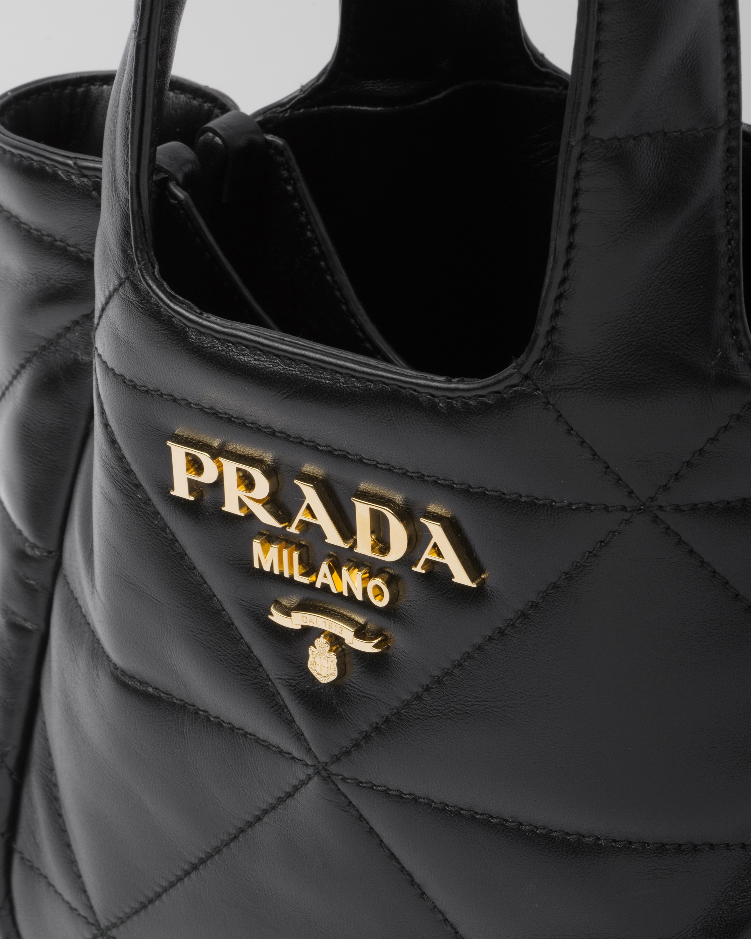 1点限定 プラダ ハンドバッグ ナッパ レザー メタリック パープルブラウン系 PRADA