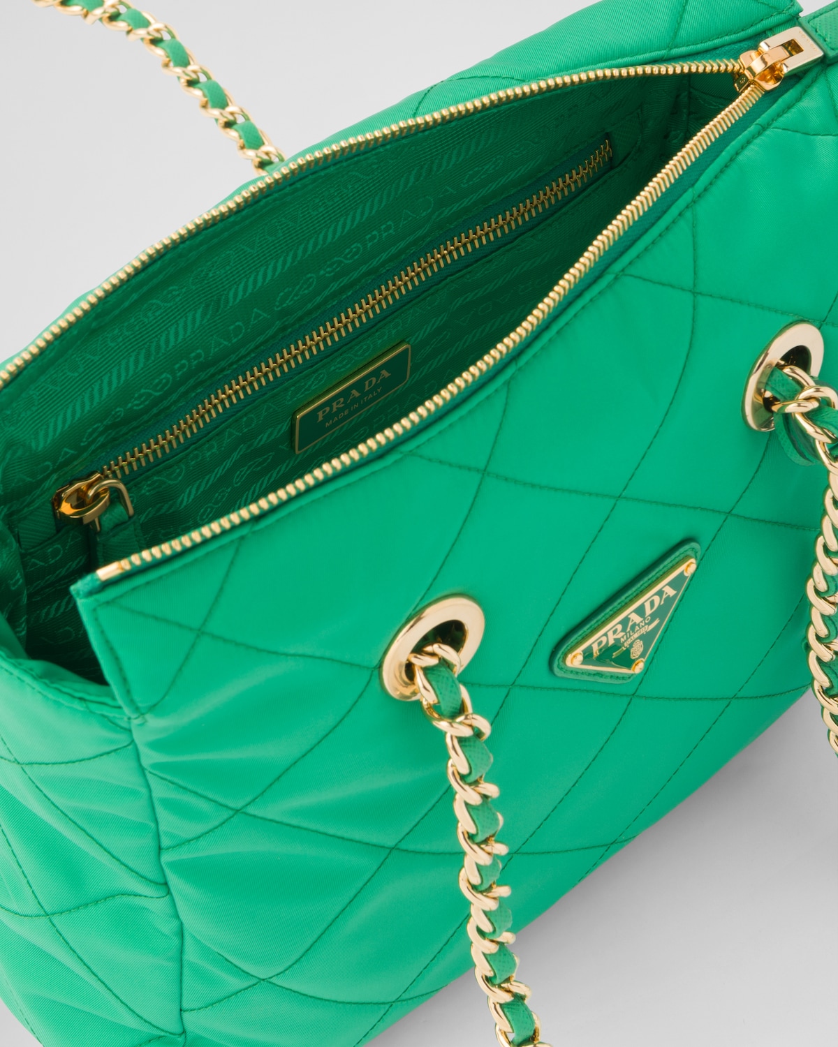 Mint Green Prada Reedition 1995 Chaîne Renylon Tote Bag PRADA