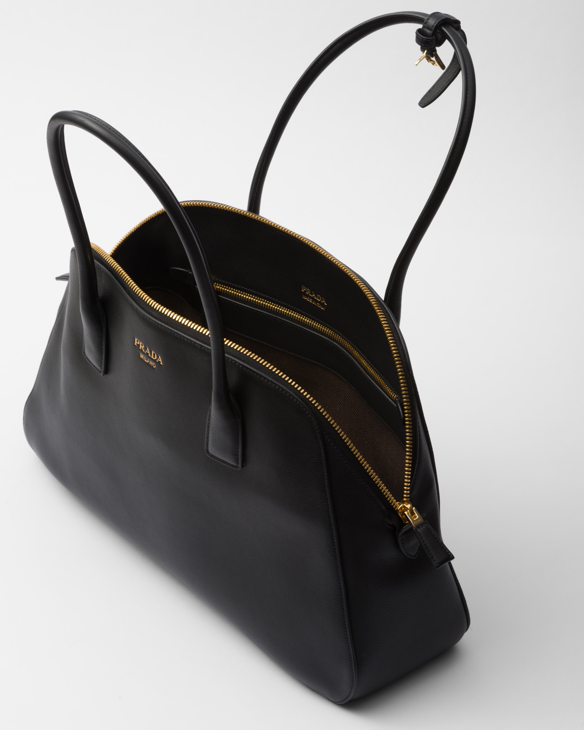 Prada zipper shop
