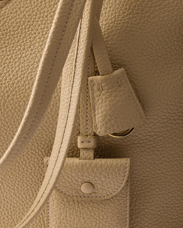 ラージ レザー トートバッグ - サンドベージュ ラージ レザー トートバッグ - サンドベージュ