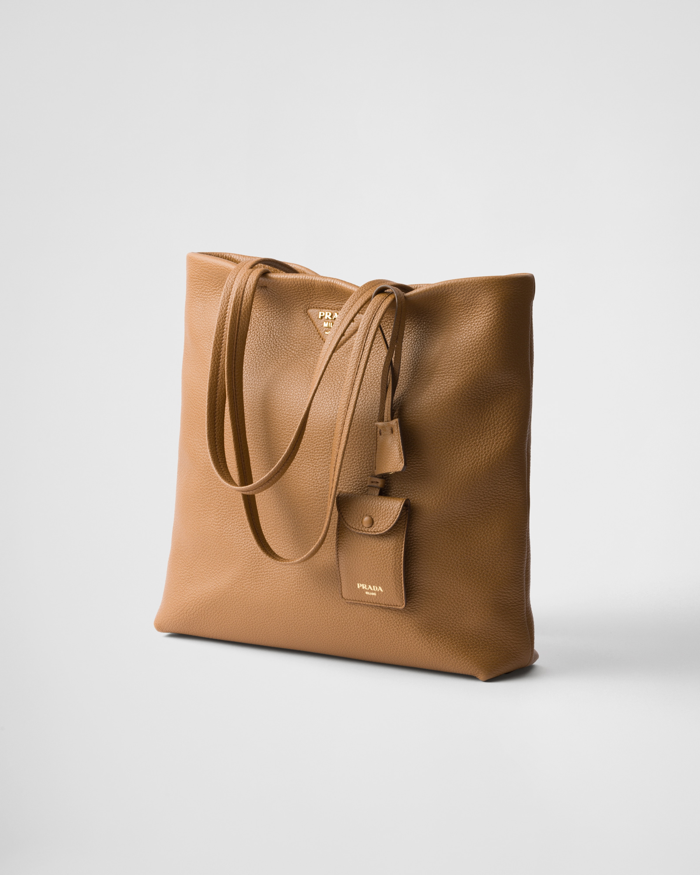 トートバッグ PRADA LARGE CARAMEL-COLOURED LEATHER SHOPPING BAG Caramel Large Leather Tote Bag With Buckles | PRADA
