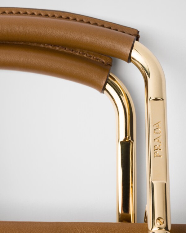 Grand cabas en Re-Nylon et cuir Grand cabas en Re-Nylon et cuir