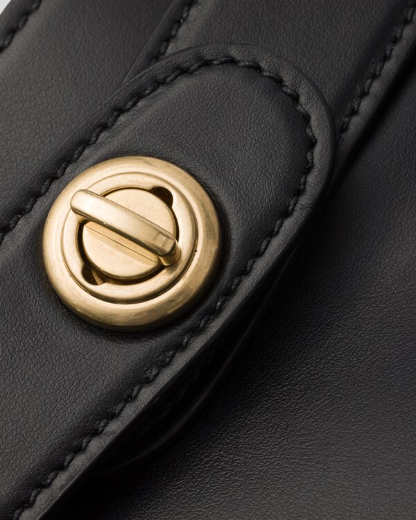 Bolsa tote Prada Carey média em couro Bolsa tote Prada Carey média em couro