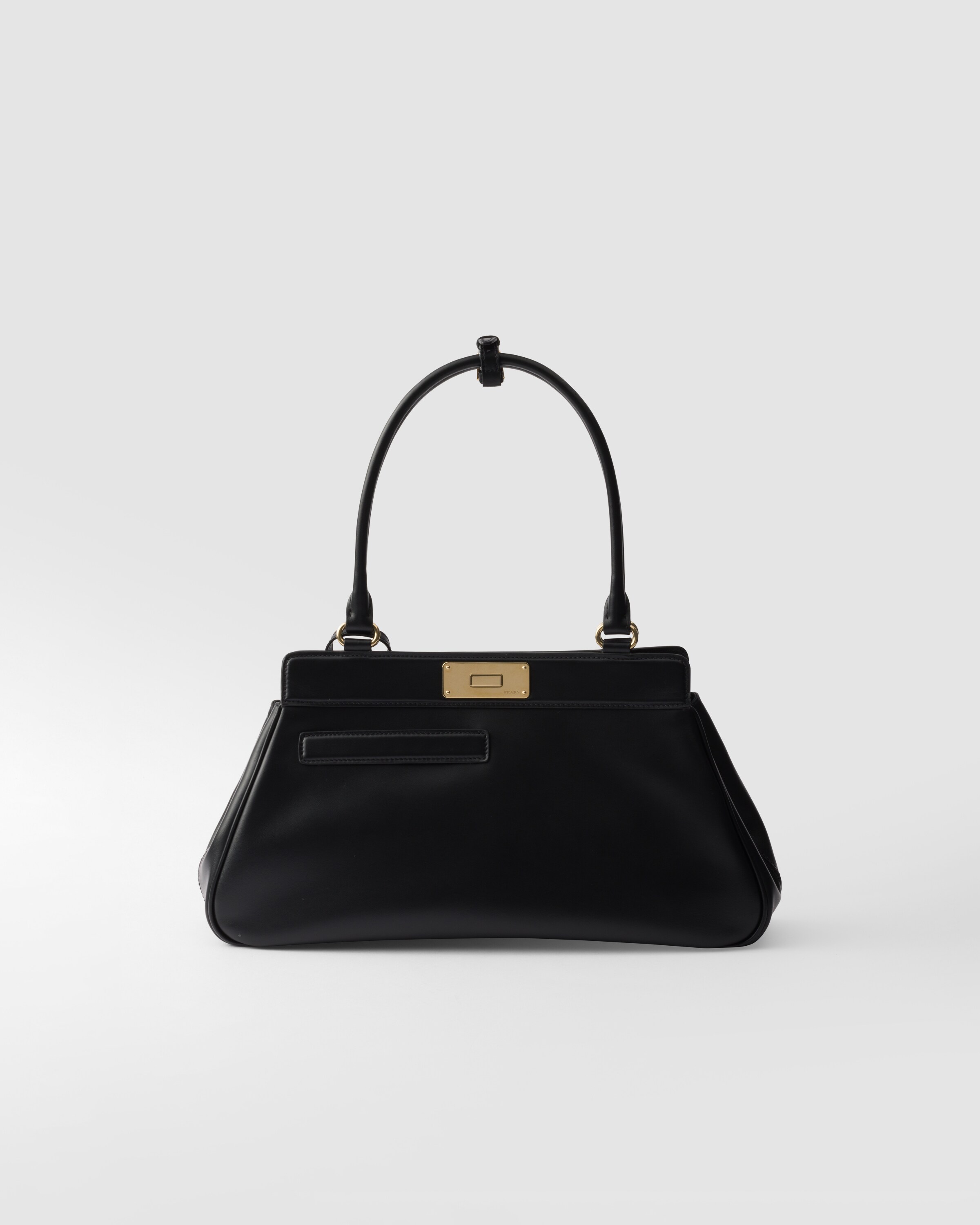 PRADA ブラック レザートートバッグ