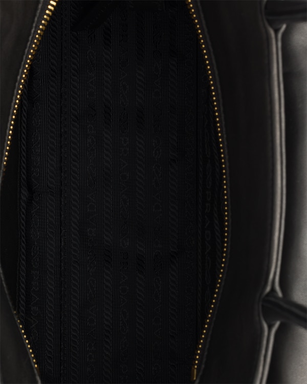 Sac cabas Prada Explore en cuir nappa Sac cabas Prada Explore en cuir nappa