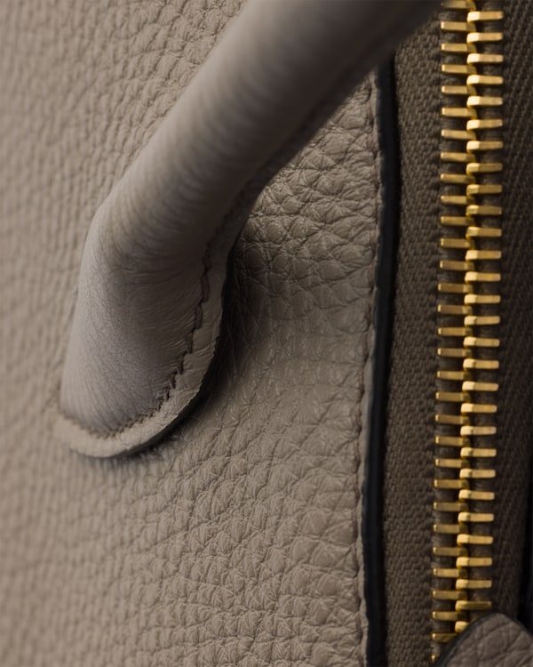 Große Tote Bag aus Leder - Lehmgrau Große Tote Bag aus Leder - Lehmgrau