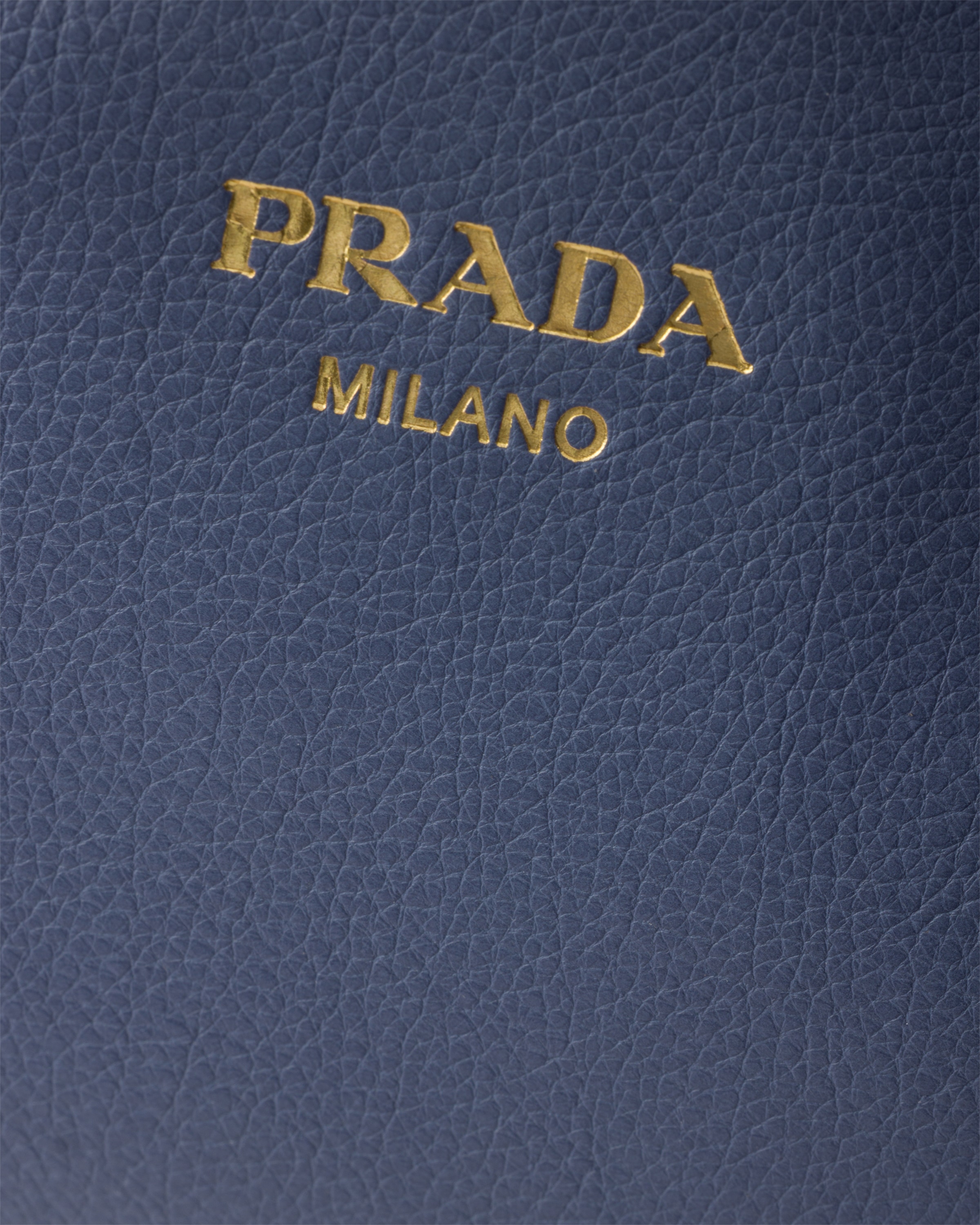 アビエーションブルー ラージ レザー トートバッグ | PRADA - 日本
