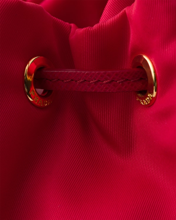 Secchiello Prada Duet in Re-Nylon - Rosso Secchiello Prada Duet in Re-Nylon - Rosso
