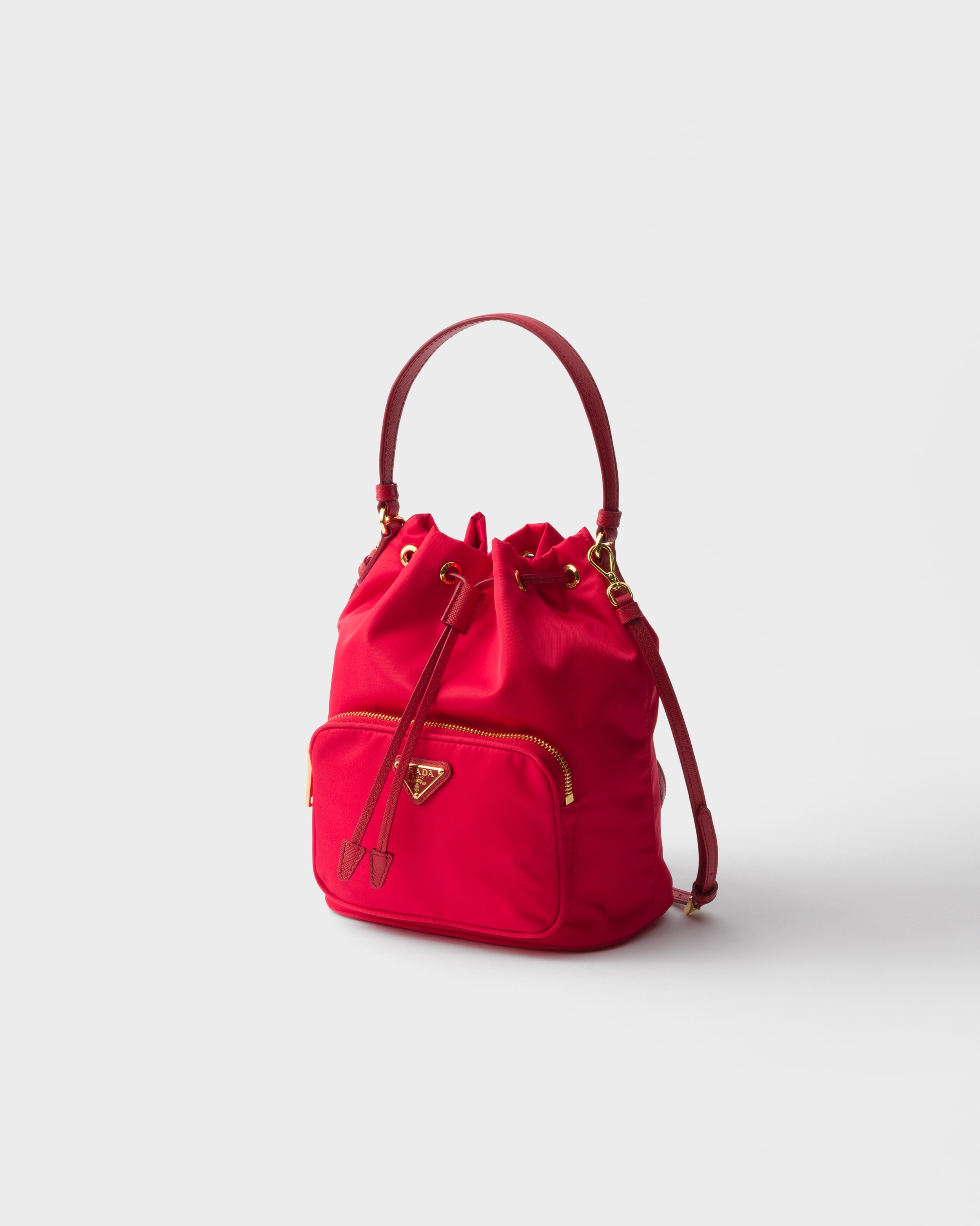 極美品♡PRADAかごバッグ　RED Prada Red Crocodile Classic Double Zip Large Tote Bag BN1786
