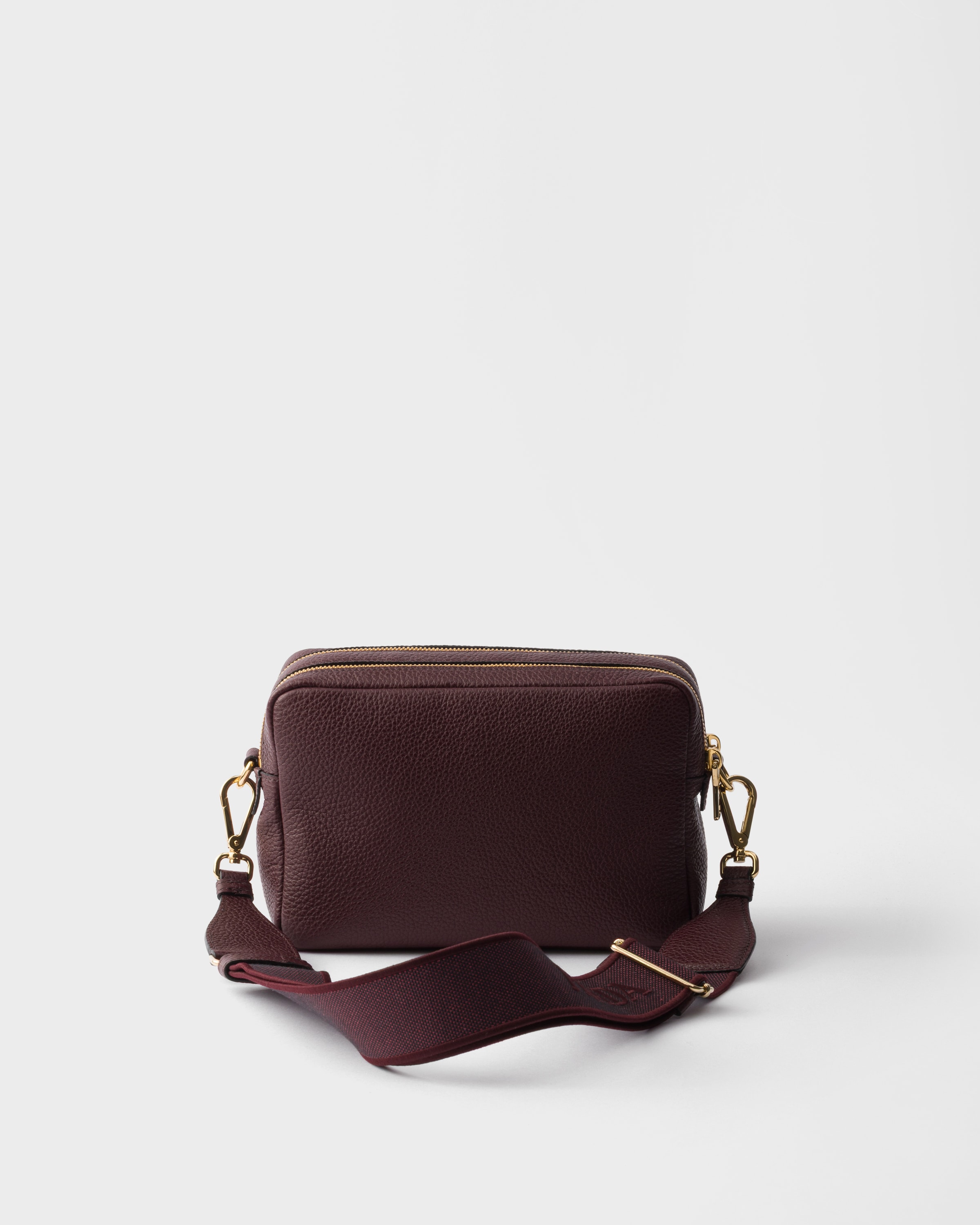 ショルダーバッグ・ポシェット Prada Burgundy Leather Shoulder Bag Prada Burgundy Shoulder bag ○ Labellov ○ Buy and Sell