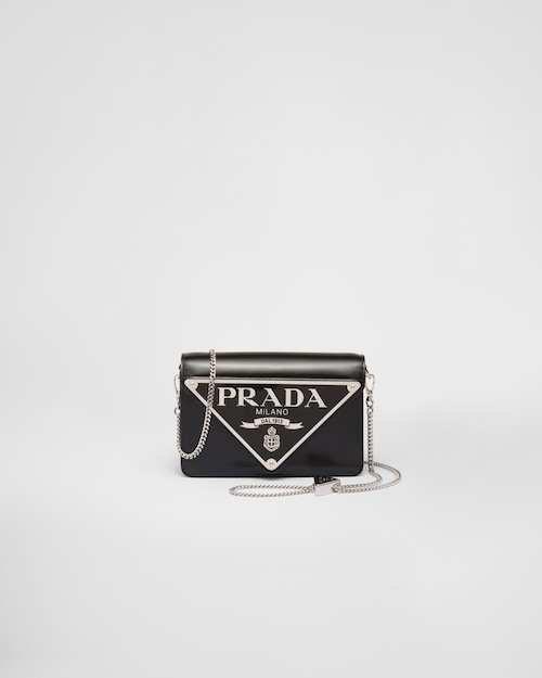 Prada حقيبة كتف من الجلد المصقول 1