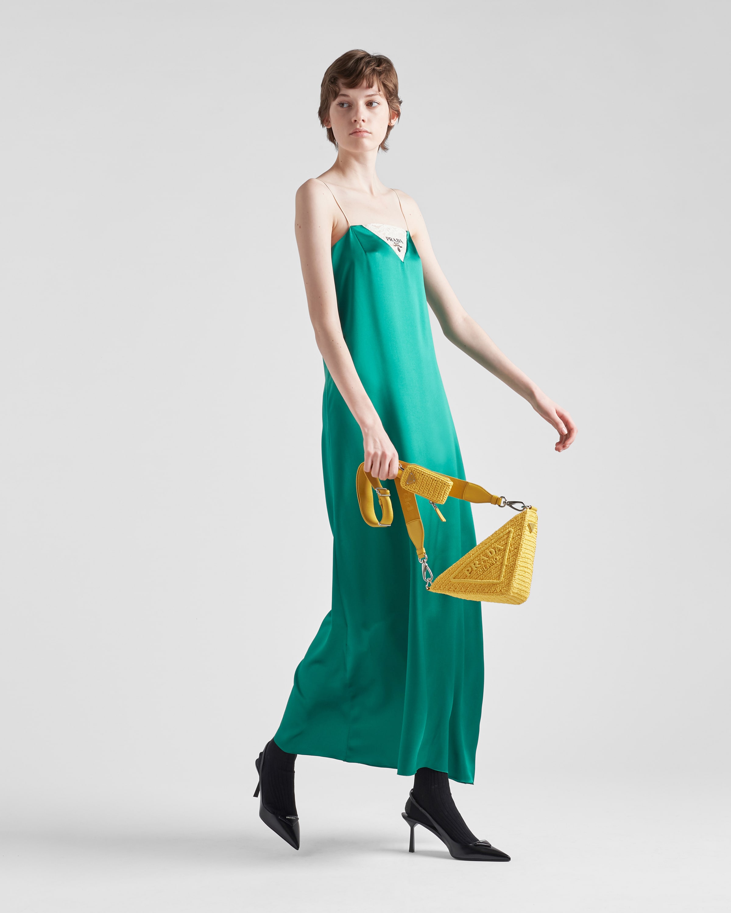 Prada Raffia Prada Triangle bag 8