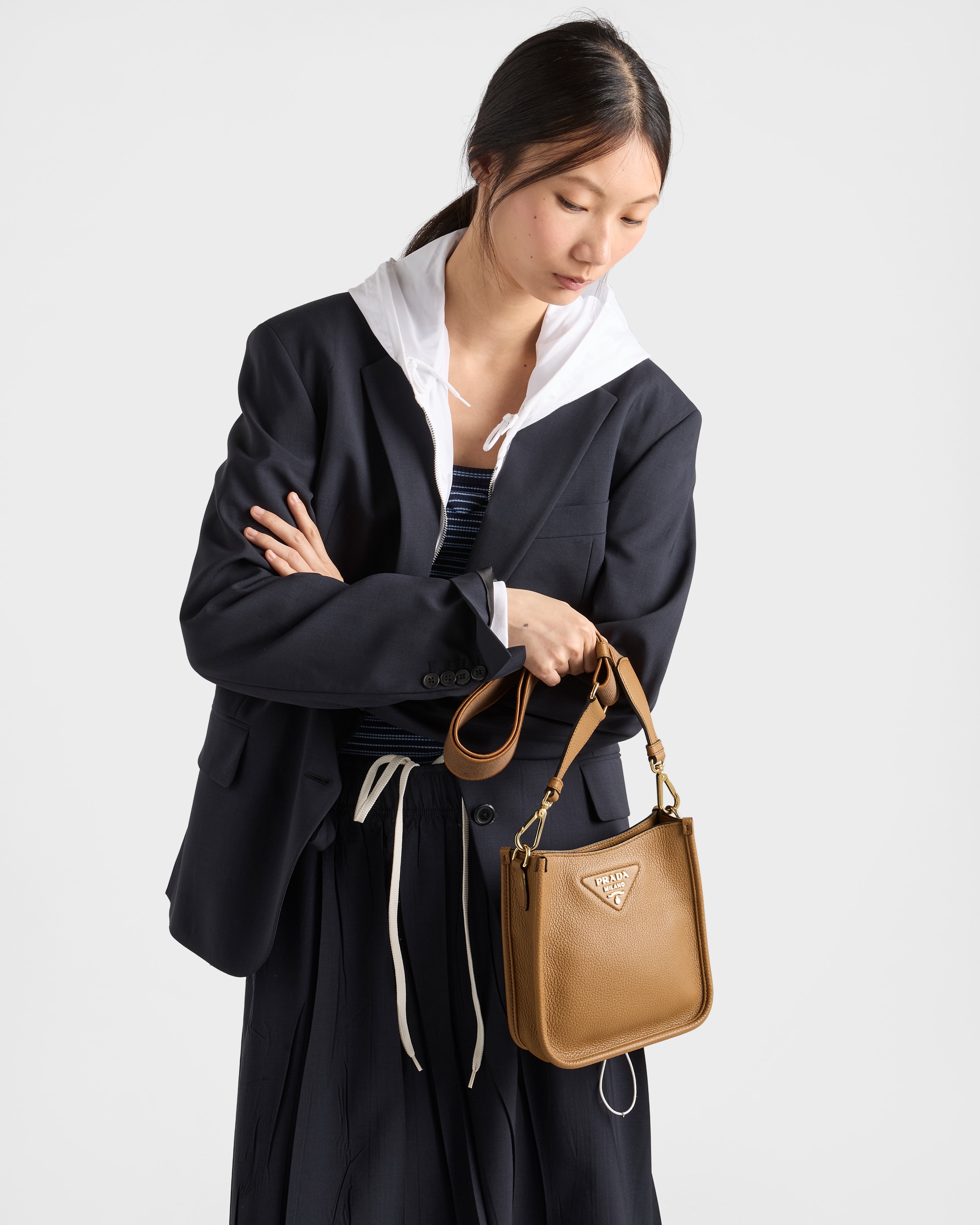 キャラメル ヴィッテロダイノソフトレザー ミニ ショルダーバッグ | PRADA