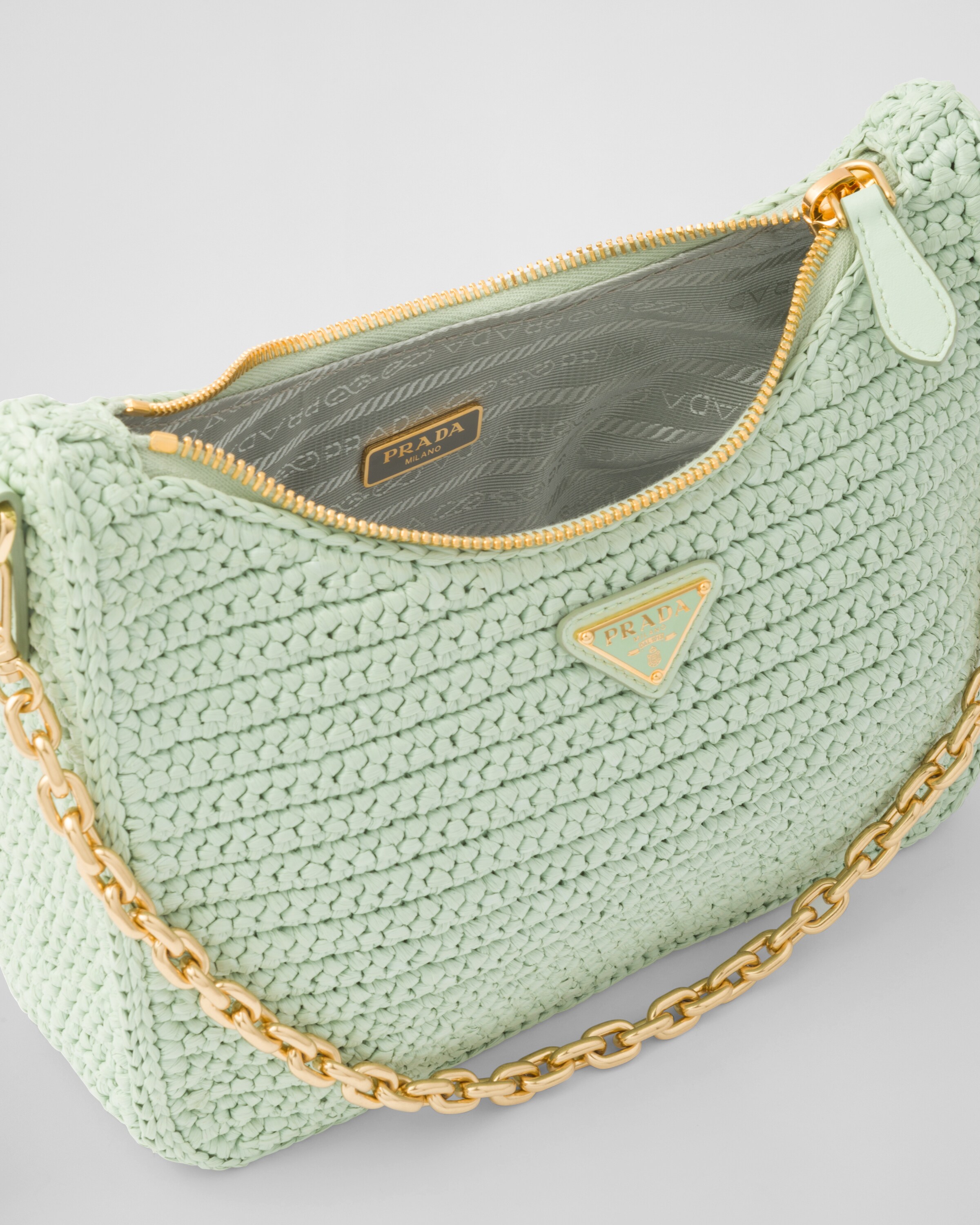 Prada Prada Re\u002DEdition 2005 raffia bag 5