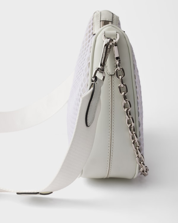 Bolso Prada Re-Edition 2005 de malla y piel cepillada - Blanco Bolso Prada Re-Edition 2005 de malla y piel cepillada - Blanco