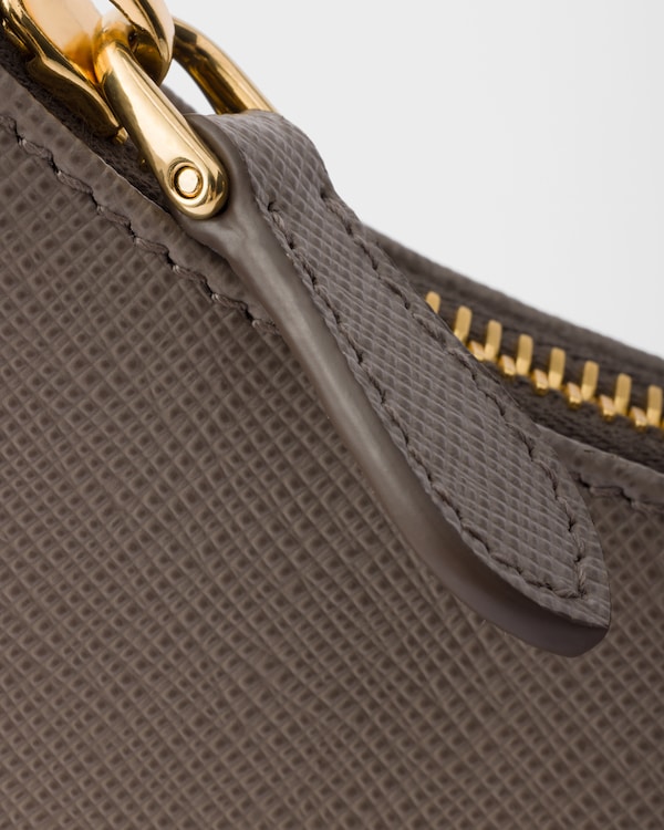 Prada Re-Edition 2005 Saffiano leather bag - Clay Grey Prada Re-Edition 2005 Saffiano leather bag - Clay Grey