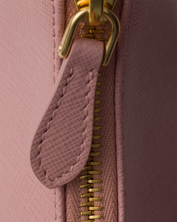 Prada Re-Edition 2005 Saffiano leather bag Prada Re-Edition 2005 Saffiano leather bag