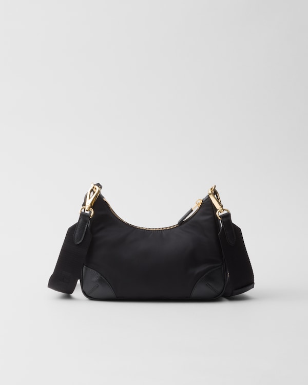 Prada Re-Edition 2005再生尼龙与Saffiano皮革手袋 Prada Re-Edition 2005再生尼龙与Saffiano皮革手袋