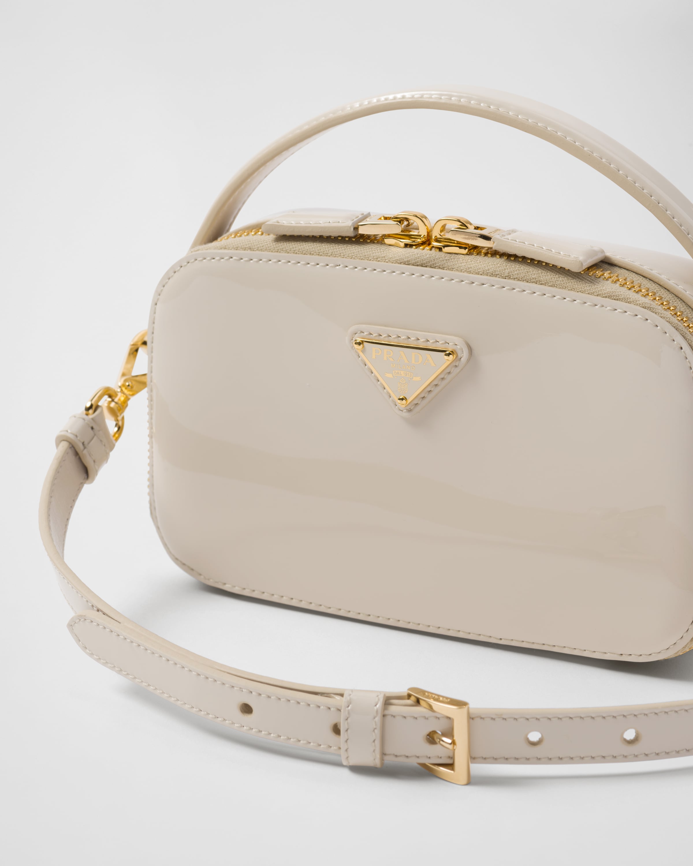 Prada odette bag deals