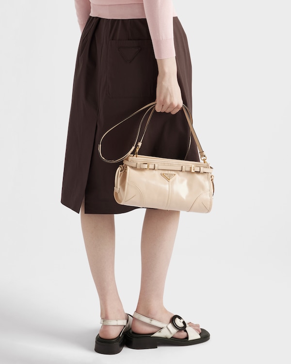 Prada Bonnie حقيبة كتف صغيرة من الجلد Prada Bonnie حقيبة كتف صغيرة من الجلد