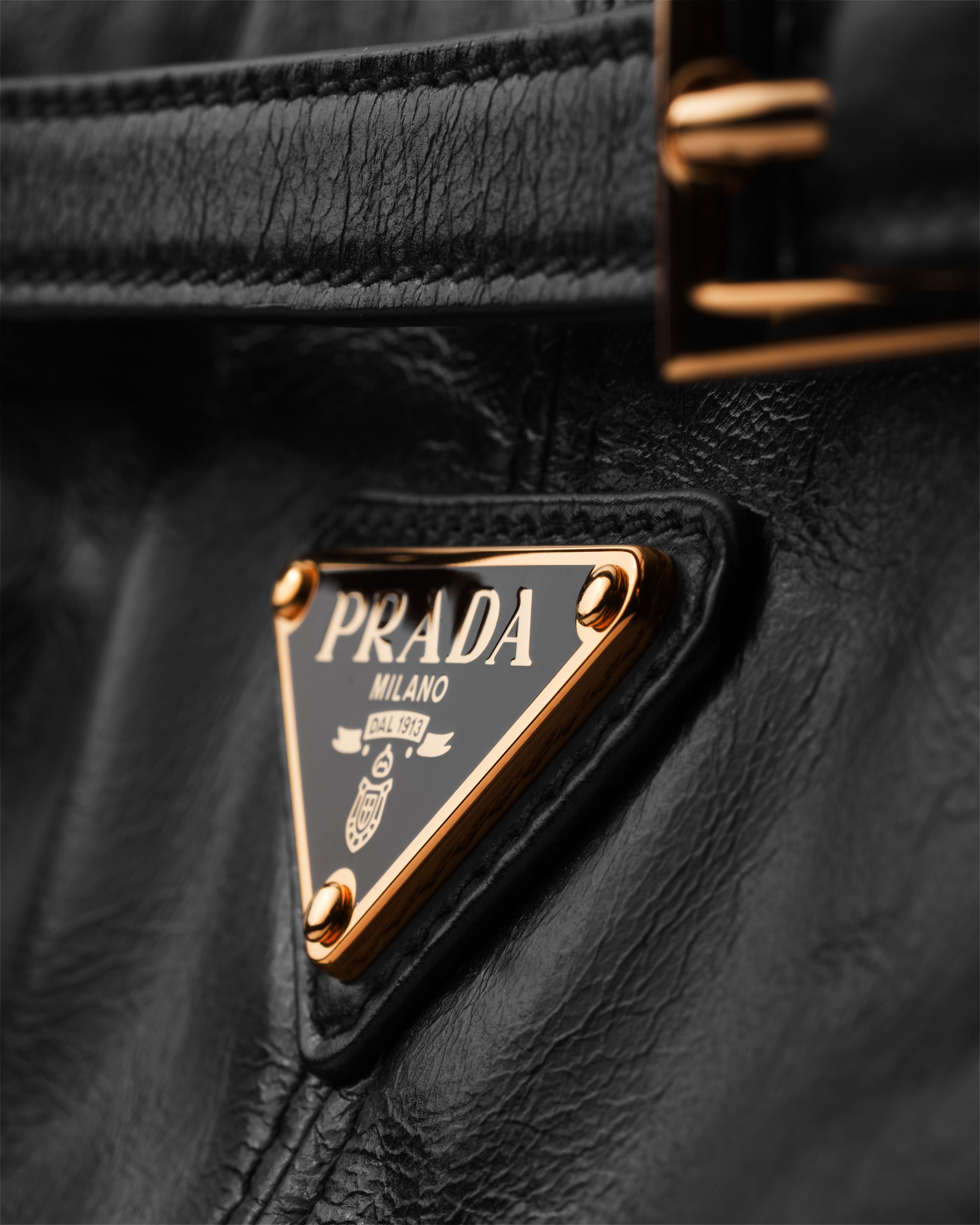 新品 定価以下 PRADA プラダ ボニー レザー ミニ ショルダーバッグ ホワイト プラダ ボニー レザー ミニ ショルダーバッグ | PRADA - 日本
