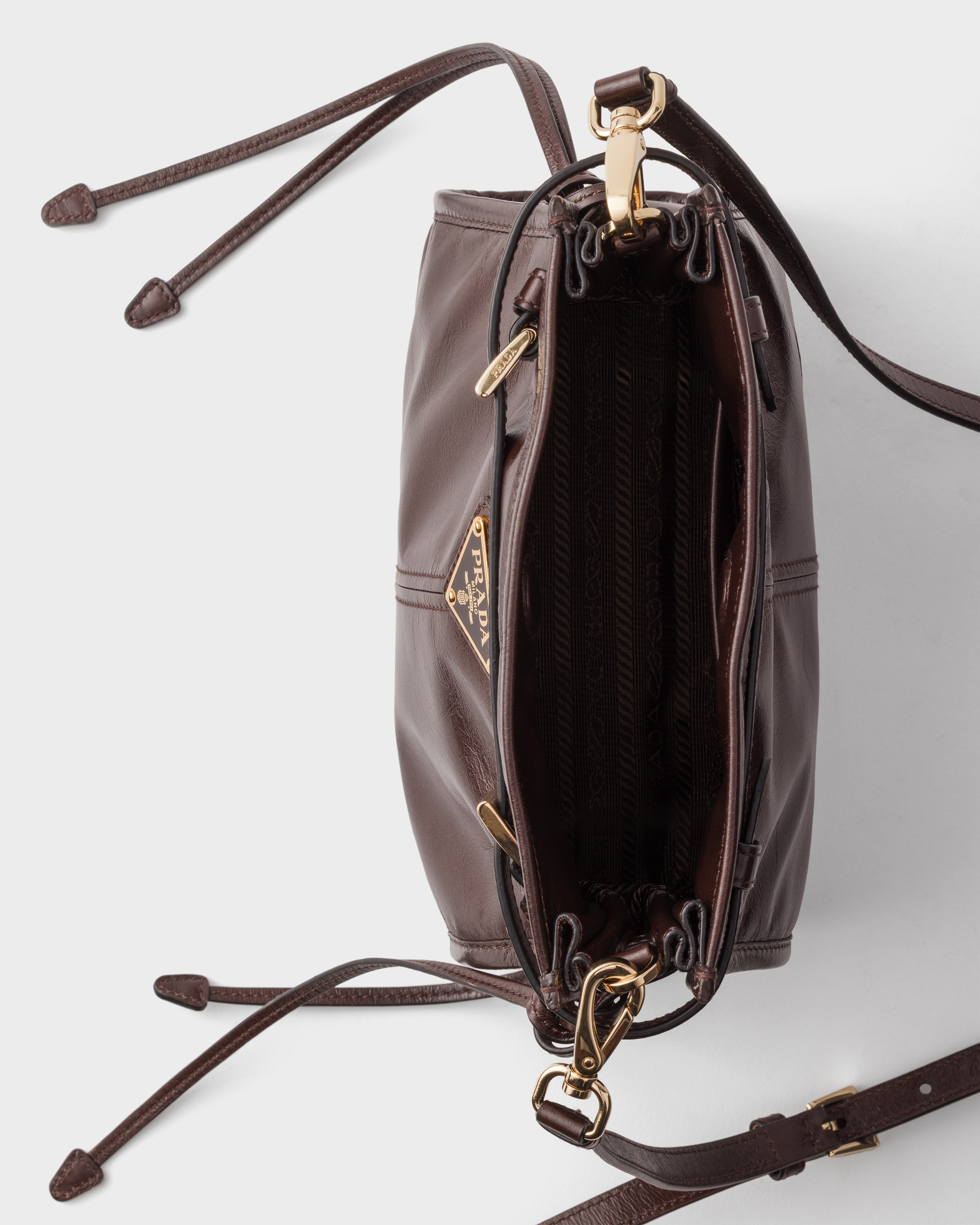 ダークブラウン プラダ ボニー レザー ミニ ショルダーバッグ | PRADA