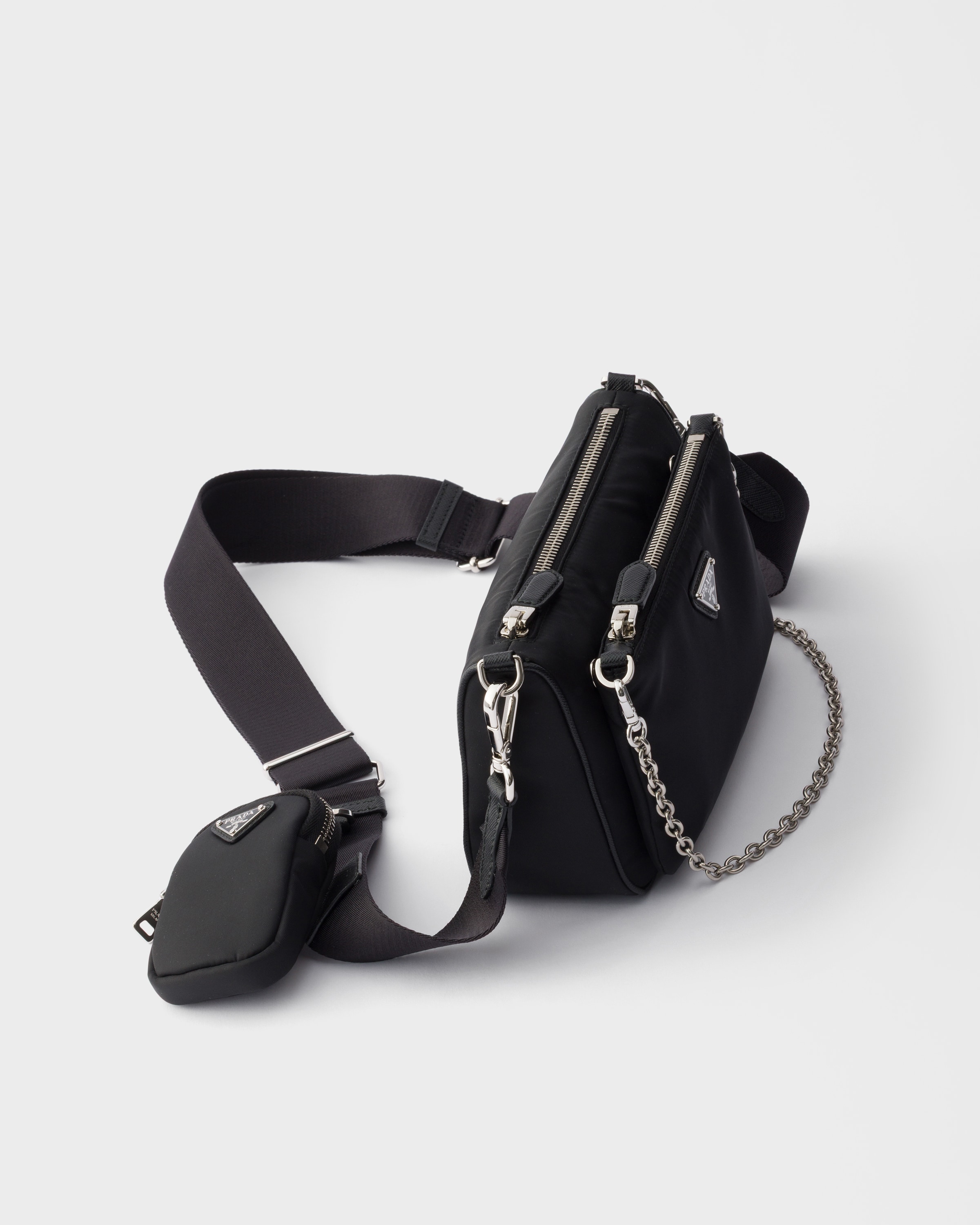 ブラック Re-Nylon サフィアーノレザー ミニ ショルダーバッグ | PRADA