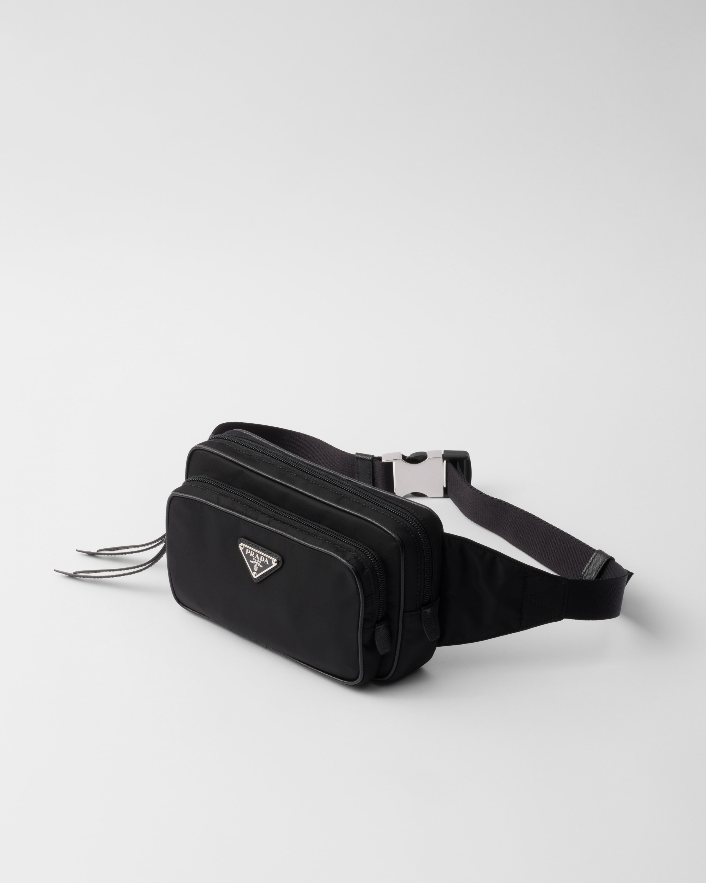 Shop Prada Gürteltasche Aus Re-nylon