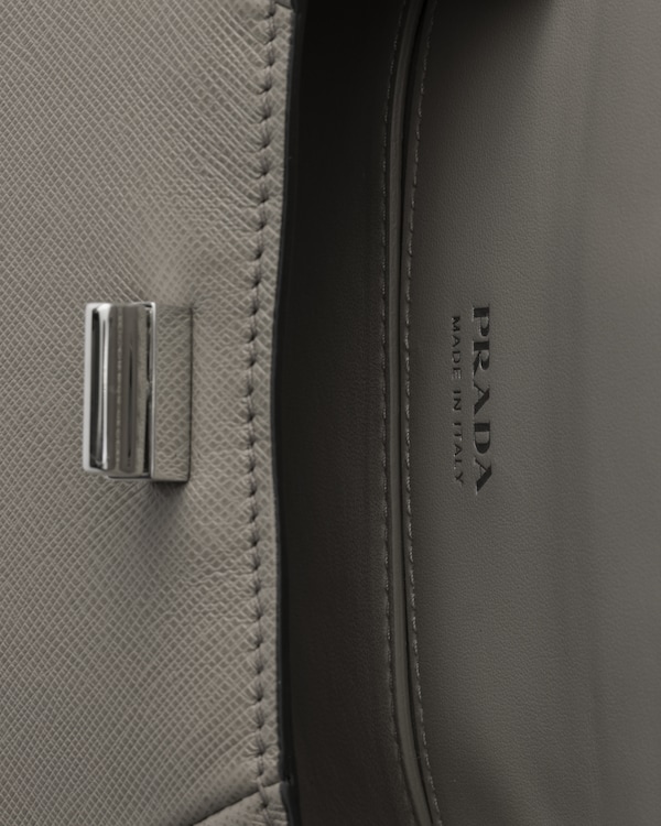 Borsa a mano Prada Avoir mini in Saffiano - Argilla Borsa a mano Prada Avoir mini in Saffiano - Argilla
