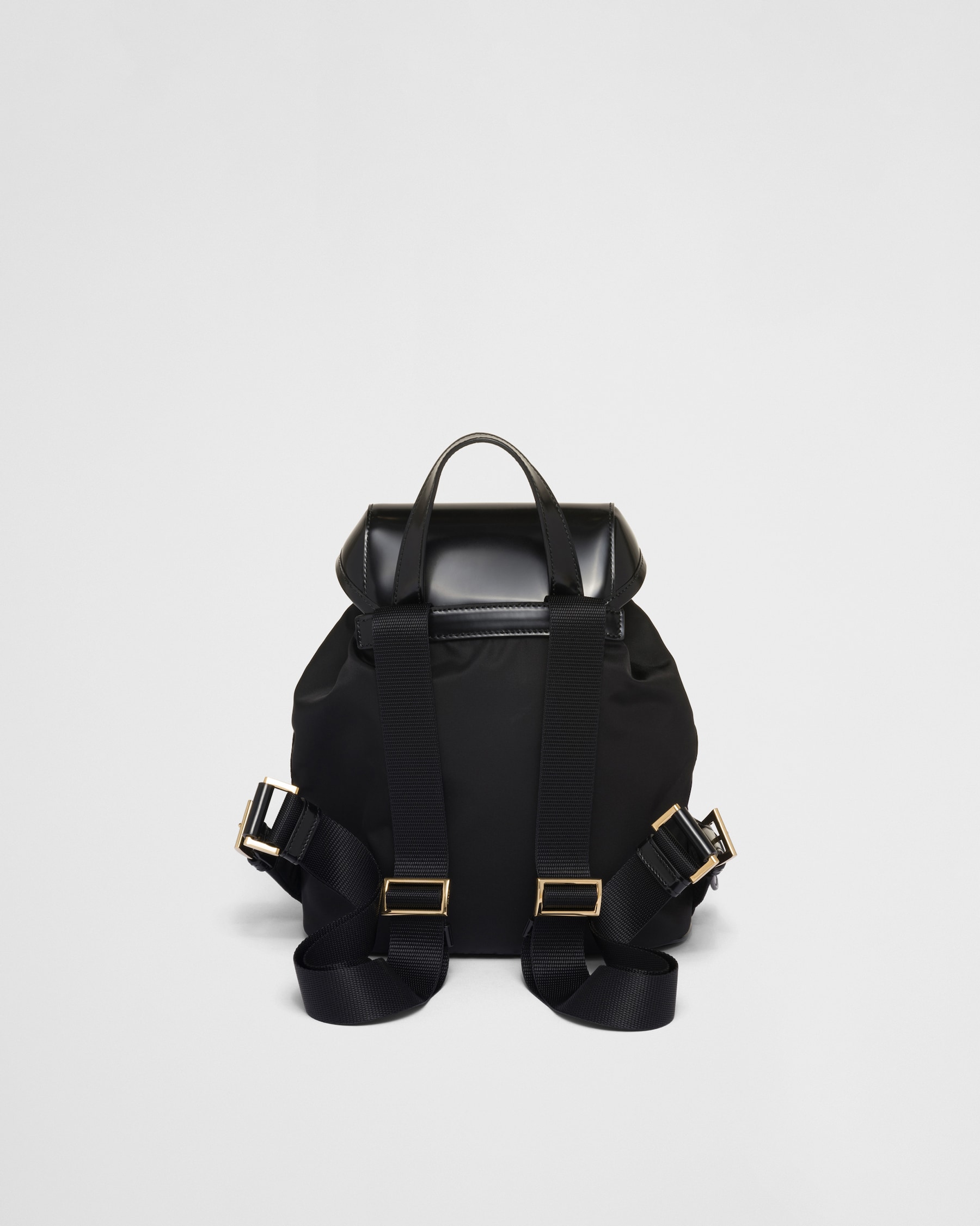 PRADA 25S EXPLORE MEDIUM BACKPACK 29 IN BLACK CALFSKIN GOLD HARDWARE
