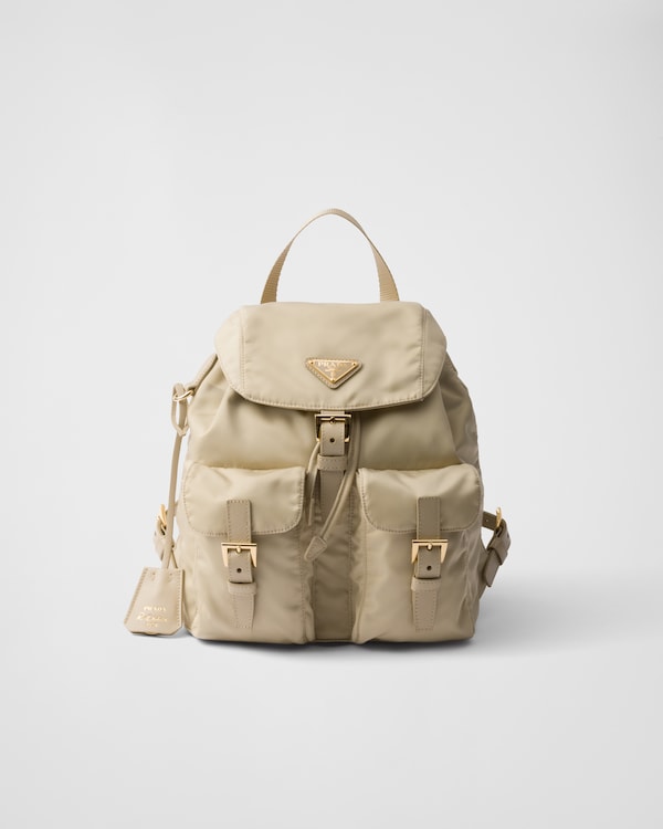 ブラック ポーチ付 ミディアム Re-Nylon バックパック | PRADA