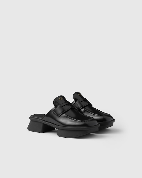 ブラック プラダ イコール ブラッシュドレザー ミュール | PRADA