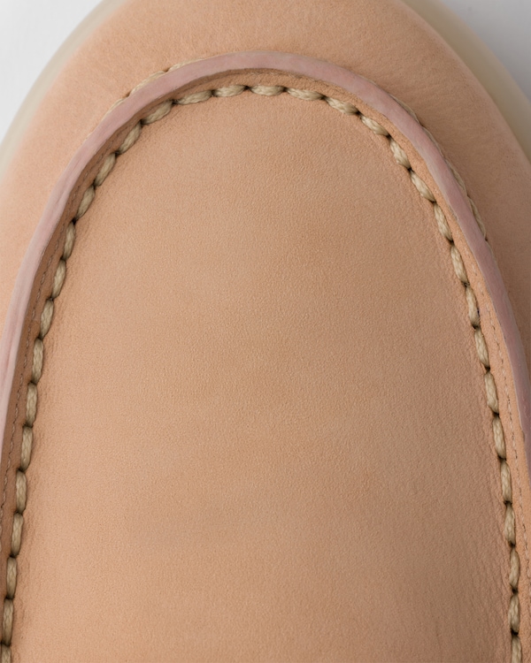 حذاء لوفر من جلد نوبوك - خوخي حذاء لوفر من جلد نوبوك - خوخي