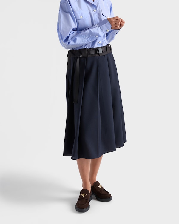 Mocassins en veau velours chocolat - Marron Foncé Mocassins en veau velours chocolat - Marron Foncé