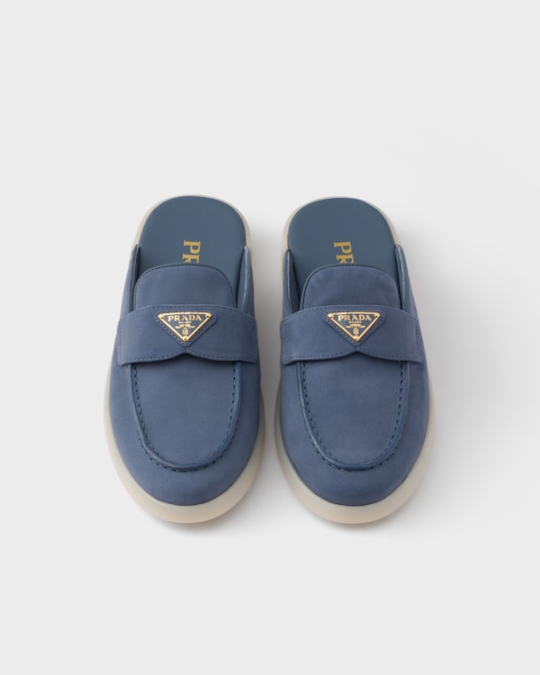 حذاء بكعب من جلد النوبوك - أزرق ملاحي حذاء بكعب من جلد النوبوك - أزرق ملاحي