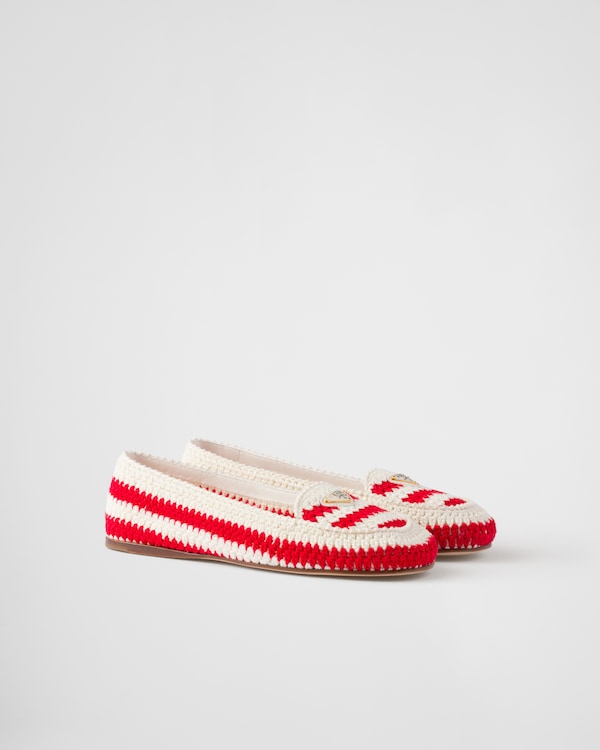 VIP★PRADA Raffian Crochet ラフィア クロシェ ローファー Red Crochet loafers | PRADA