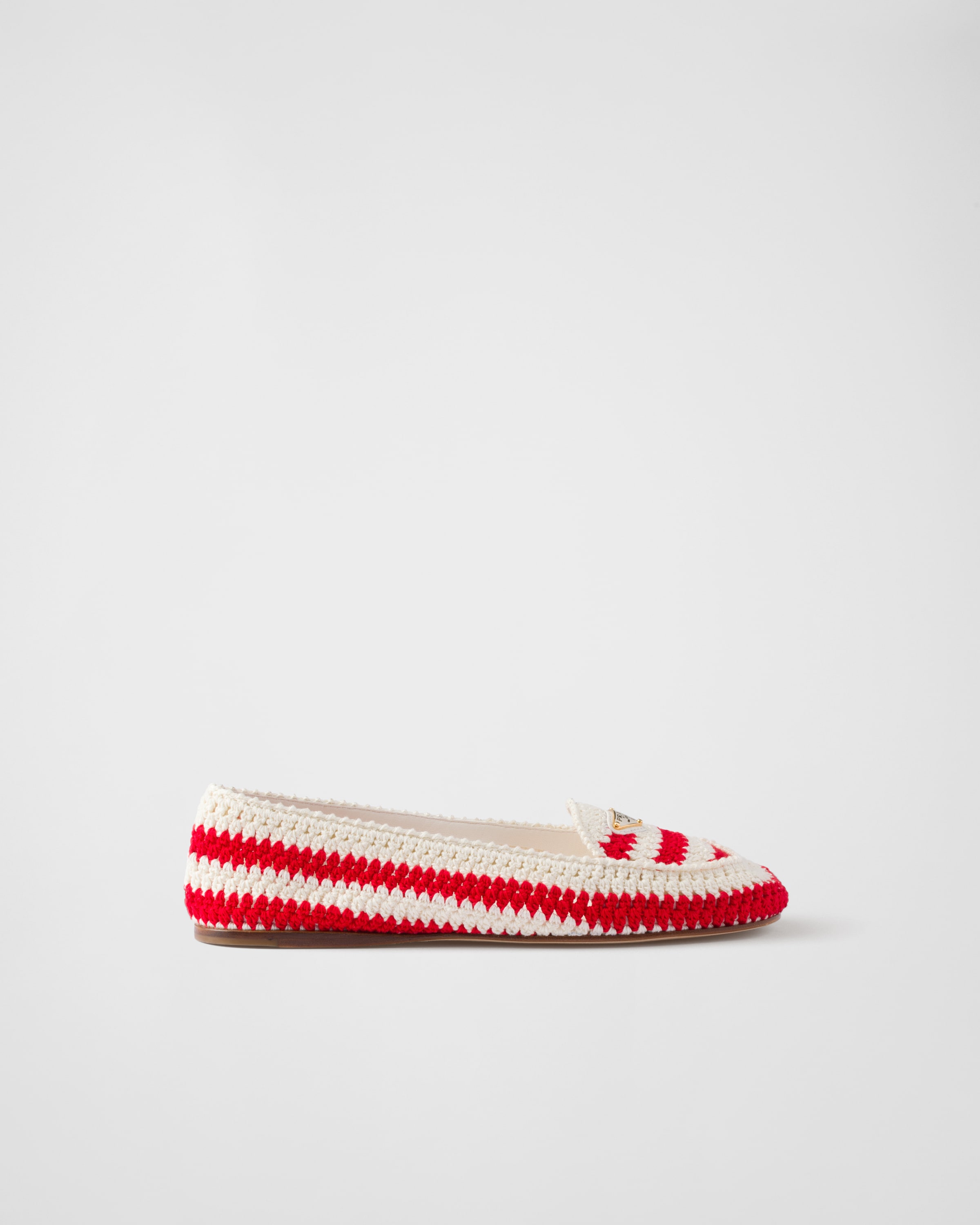 フラットシューズ PRADA TWO-TONE CROCHET ESPADRILLES PRADA - Crochet Espadrilles – The Sale Sisters