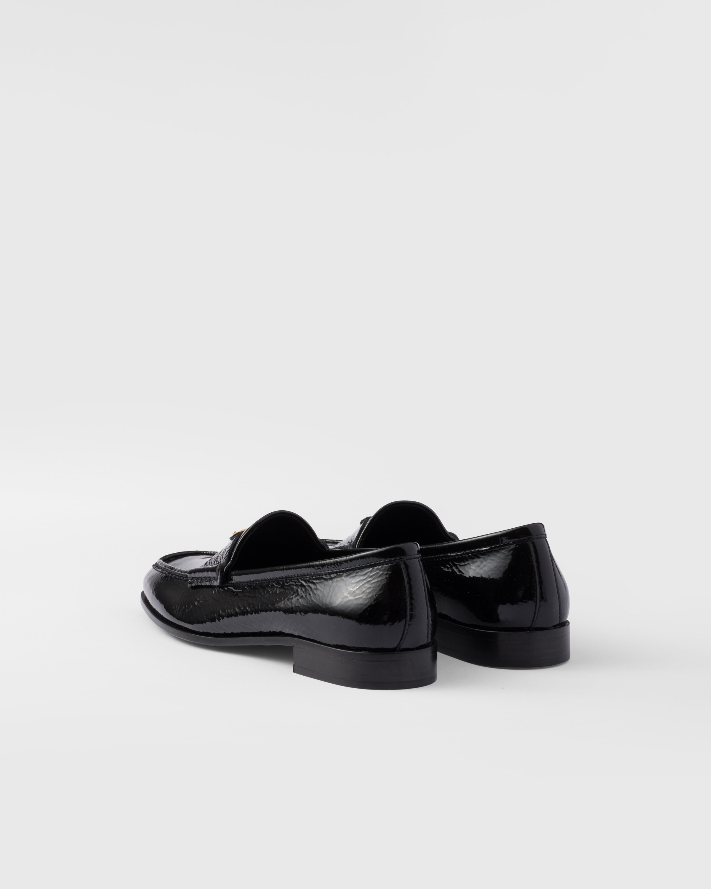 PRADA LOAFER AUS NAPLAK-LACKLEDER