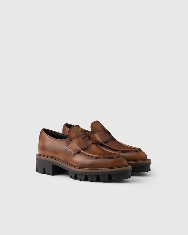 PRADA ダークブラウン レースアップシューズ - メルカリ