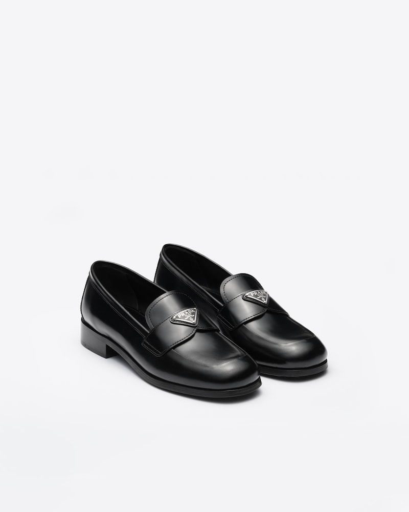 プラダ レディース】レザー ローファーコレクション｜PRADA