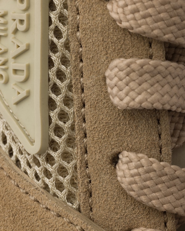 Sneaker aus Netzgewebe und Veloursleder - Wüstenbeige Sneaker aus Netzgewebe und Veloursleder - Wüstenbeige