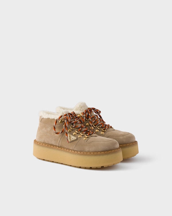 Shearling-lined suede booties - Desert Beige Shearling-lined suede booties - Desert Beige
