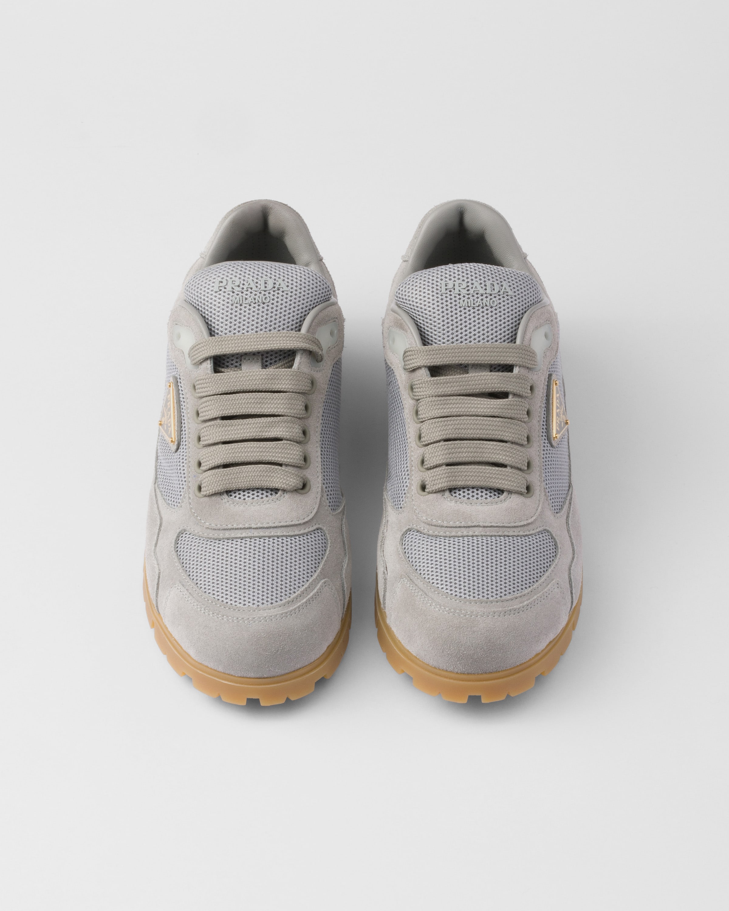 【日本入手困難】Trail mesh fabric and suede sneakers Cloudy Gray Trail mesh fabric and suede sneakers | PRADA
