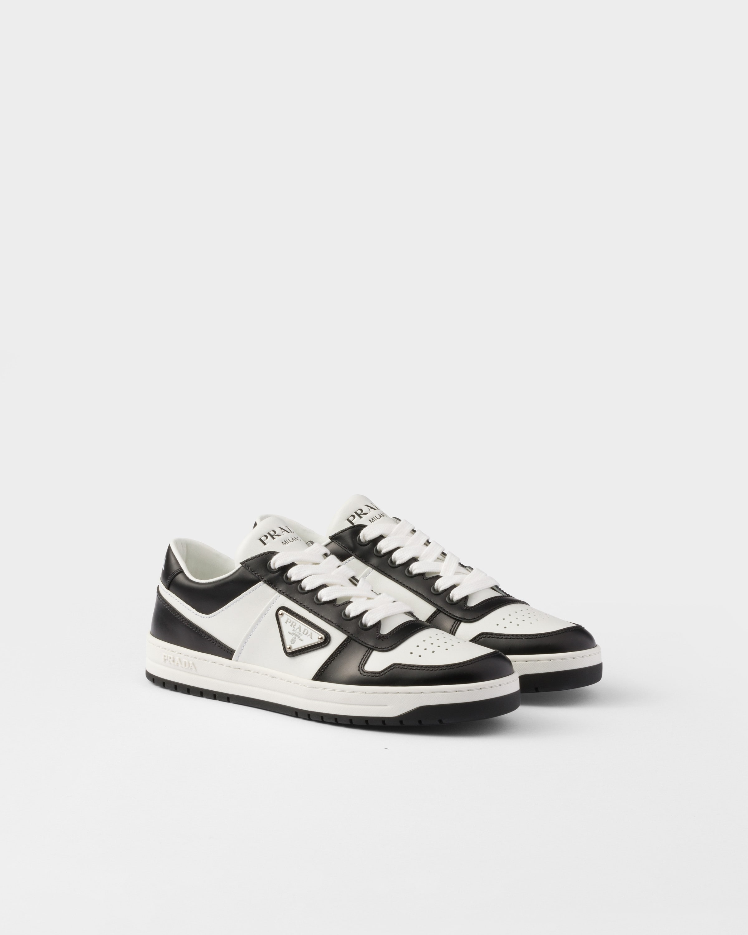 Compra Productos Zapatillas Prada Online - Downtown Cuero Sneakers