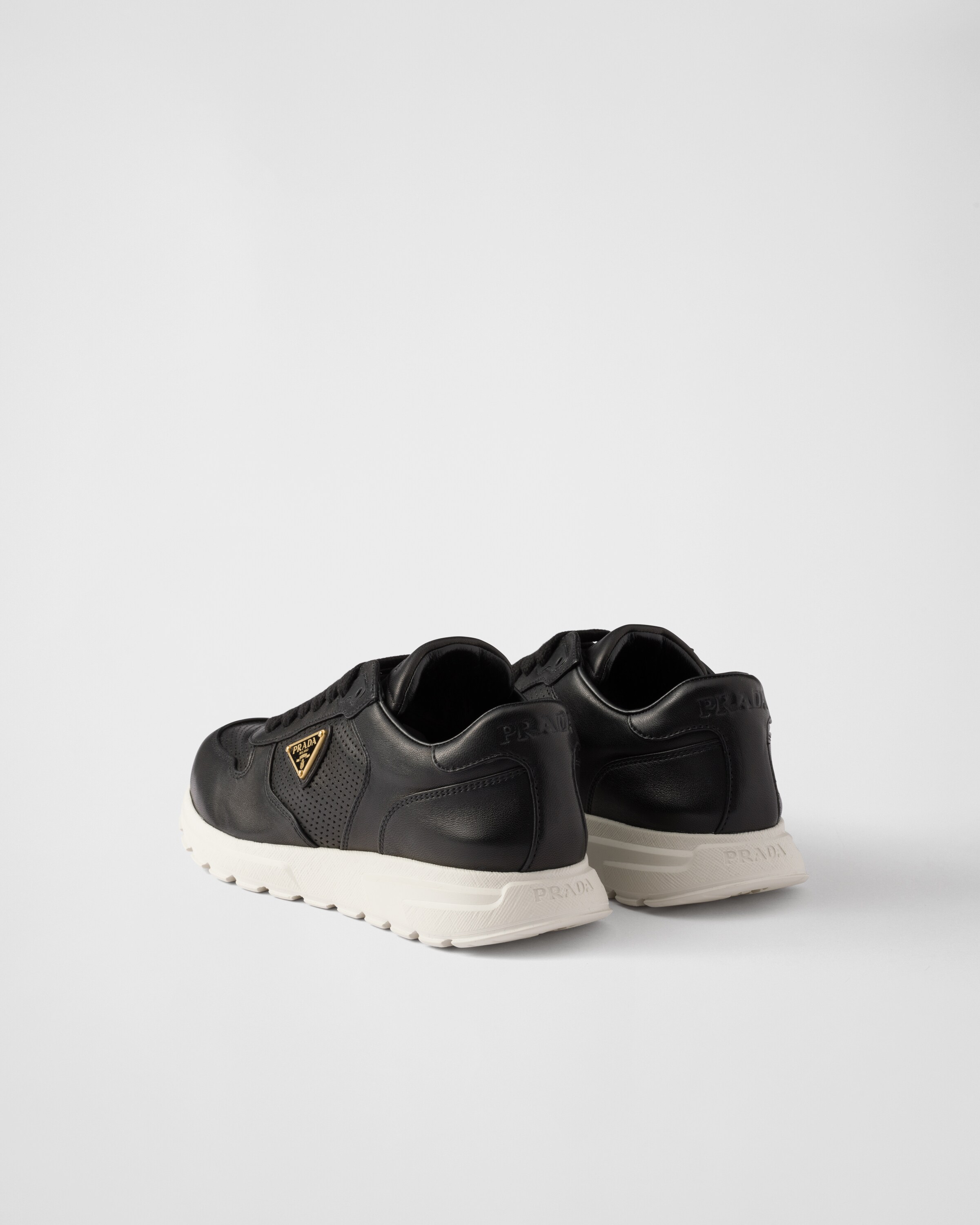 国内直営 すぐ届く【PRADA】Prax 2.0 スニーカー ブラック プラダ Prax 2.0 ファブリックxメッシュ スニーカー