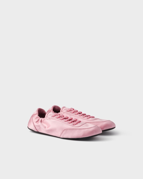 缎面系带运动鞋 - 花瓣粉 缎面系带运动鞋 - 花瓣粉
